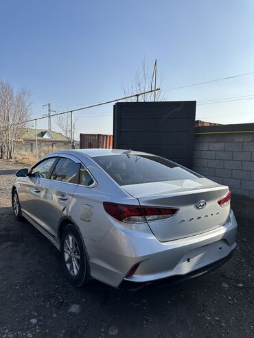 Hyundai: Hyundai Sonata: 2019 г., 2 л, Автомат, Газ, Седан — 6