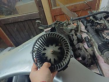 ventilator kabine golf 2: Delovi za automobil – pikasa Mk1 (pretpostavka po dizajnu panela — 1