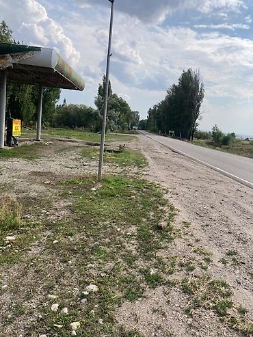 Продажа другой коммерческой недвижимости: Продается АЗС. При входе с-Талдысуу.Трасса ведет в жайлоо "Каркыра" и — 5