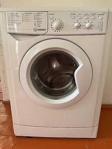 Стиральная машина Indesit (фронтальная загрузка) - Барабан на