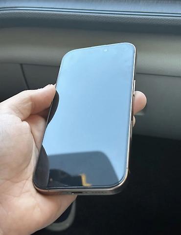Apple iPhone: Qızılı — 4