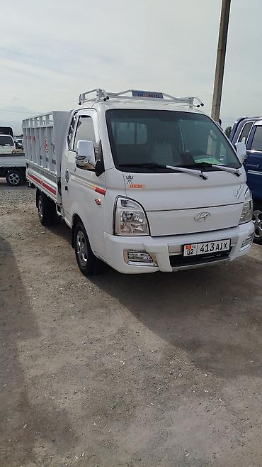 ford cargo: Hyundai Porter II — компактный городской грузовик с двухрядной кабиной — 10