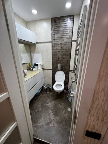 Köhnə tikili: Bakı, 5 otaqlı, Köhnə tikili, m. Əhmədli, 110 kv. m — 9