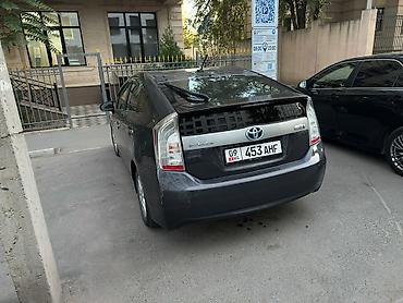 es гибрид: Toyota Prius: 2014 г., 1.8 л, Вариатор, Гибрид, Лифтбек — 5