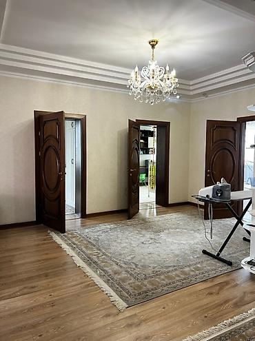 Дома: 🏡 Продаётся просторный двухэтажный кирпичный дом в районе Киргизия-1! — 1