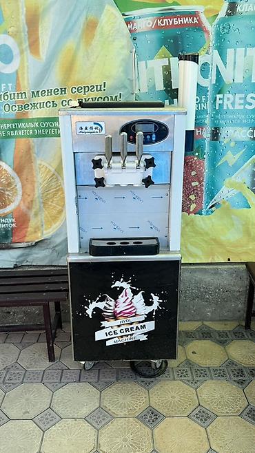 молочный машинка: Аппарат для мягкого мороженого (soft ice cream), напольный. Описание — 6