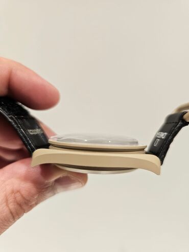 Qol saatları: Yeni, Qol saatı, Omega, rəng - Bej — 8