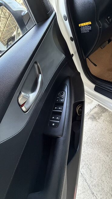 Kia: Kia K3: 2018 г., 1.6 л, Автомат, Бензин, Седан — 13