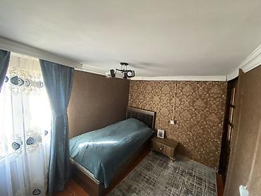 Həyət evləri və villalar: Heyet evi ev şeklde göründüyü kimi çölde hamam ve sanitar qovşağı — 5