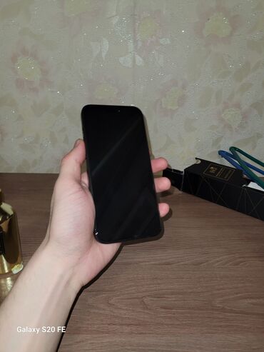 ми 9 а: IPhone 15 Pro Max, Б/у, 256 ГБ, Black Titanium, Наушники, Зарядное устройство, Защитное стекло, 90 %