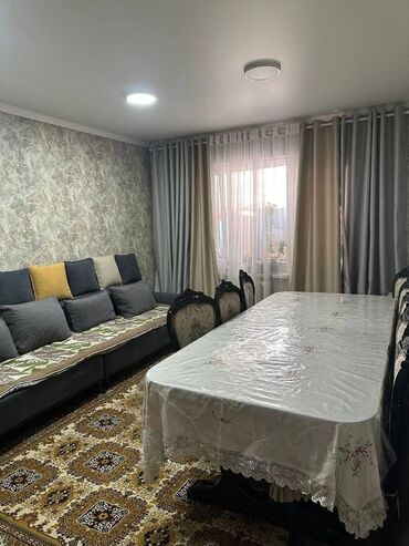 Продажа квартир: 3 комнаты, 80 м², 106 серия, 1 этаж, Косметический ремонт
