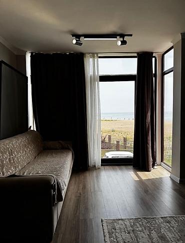 Недвижимость: 1 комната, 56 м², Элитка, 2 этаж, Дизайнерский ремонт — 3