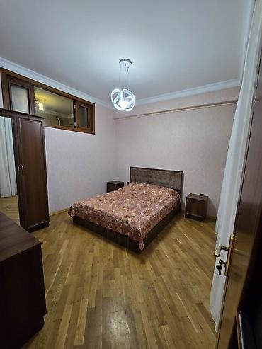 sovetskide kiraye evler: Metroya 3 deq mesafe de FHN ile uz be uz yasayis kompleksinde temirli — 10