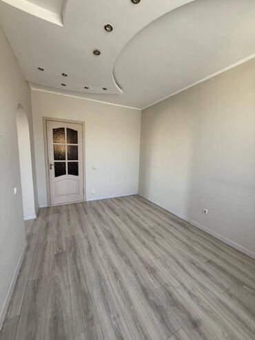 Долгосрочная аренда домов: 300 м², 10 комнат — 10