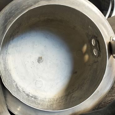 1: Elektrik çaydan 1.6 - 2 l, Təmirə ehtiyacı var — 4