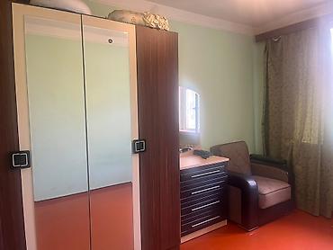 menzil almaq: Bakı, 3 otaqlı, Köhnə tikili, 66 kv. m — 10