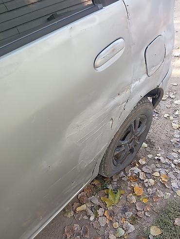 тойота аристо 147: Toyota Yaris Verso: 2003 г., 1.3 л, Механика, Бензин, Хэтчбэк — 9