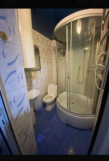 Продажа коттеджей и домов: 🏡 Продается уютный дом в районе Кызыл-Аскер 📐 Площадь дома - 90 м² 🌿 — 8