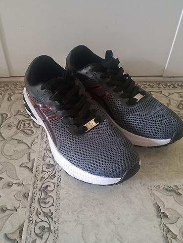 Мужские кроссовки, 42, 42.5, 43, Asics, Новый, цвет - Серый, Самовывоз, Бесплатная доставка, Платная доставка