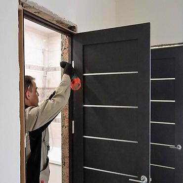 Ремонт окон и дверей: Дверь: Установка, Замена, Бесплатный выезд — 1