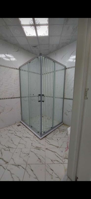 Duş kabinaları, arakəsmələr: Yeni Üstü açıq kabina, Künc üçün, Pulsuz çatdırılma — 2