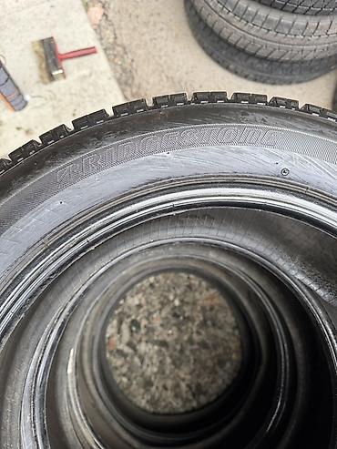 55: Bridgestone Blizzak — комплект зимних шин 195/55 R16 87Q (4 шт). - — 4