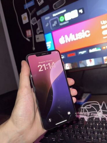 треснул экран: IPhone X, Space Gray