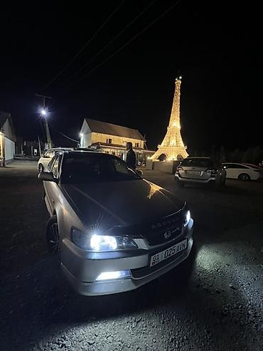 2001: Honda Accord: 2001 г., 2 л, Автомат, Бензин, Седан — 4