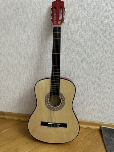 Klassik gitaralar: Klassik gitara, Yeni, Pulsuz çatdırılma