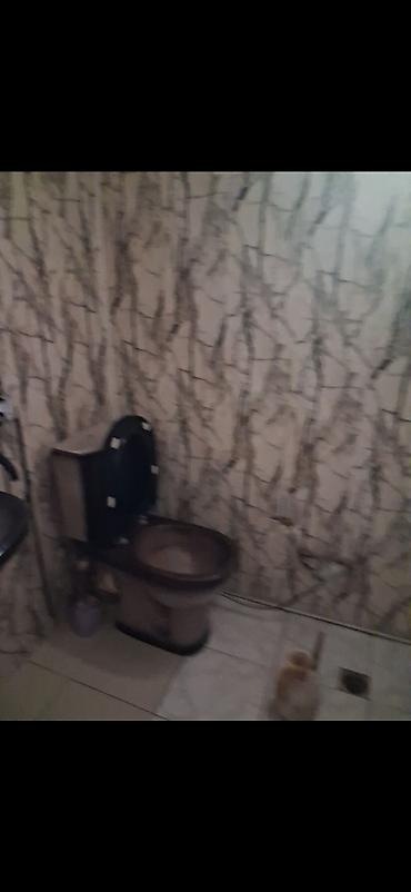 unitaz islenmis: Hamam-tualet üçün dəst: kombinə olunmuş sanitariya avadanlığı - — 1