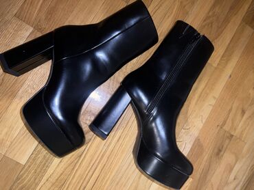 etirel cizme za sneg: High boots, H&M, 36