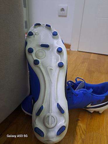 diamond: Nike kopačke za fudbal na travi - Model: Nike (plave sa belim Swoosh — 2