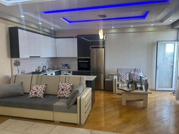 Куплю квартиру: 3 комнаты, Новостройка, м. Гара Гараев, 105 м²