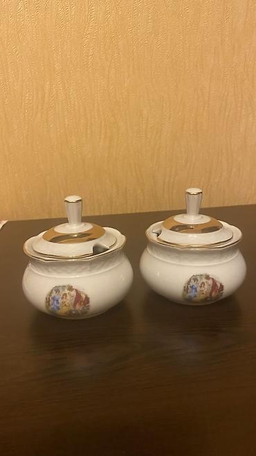 Qab-qacaq və mətbəx ləvazimatları: Porcelain şəkər qabı dəsti – 2 ədəd 1 i 15 azn kiçik ölçü - Material — 1