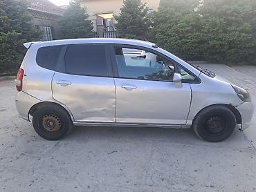 Honda: Honda Fit: 2002 г., Вариатор, Хэтчбэк — 9