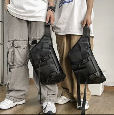 Барсетки: ПРОДАЮ НОВУЮ,КАЧЕСТВЕННУЮ И ОЧЕНЬ СТИЛЬНУЮ СУМКУ/БАРСЕТКУ.НЕ at lalafo.kg — 19 Барсетки: ПРОДАЮ НОВУЮ,КАЧЕСТВЕННУЮ И ОЧЕНЬ СТИЛЬНУЮ СУМКУ/БАРСЕТКУ.НЕ — 19