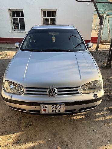 sprinter 4 4: Volkswagen Golf: 2002 г., 1.6 л, Автомат, Бензин — 1