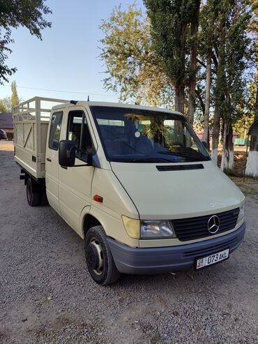 мерс грузовой 817: Легкий грузовик, Mercedes-Benz, Дубль, 3 т, Б/у