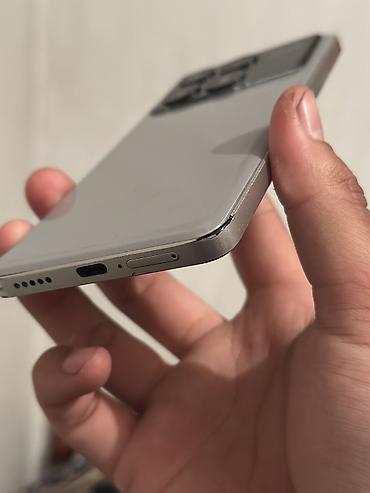 Poco: Poco X6 Pro 5G, Б/у, 256 ГБ, цвет - Серый, 2 SIM — 4