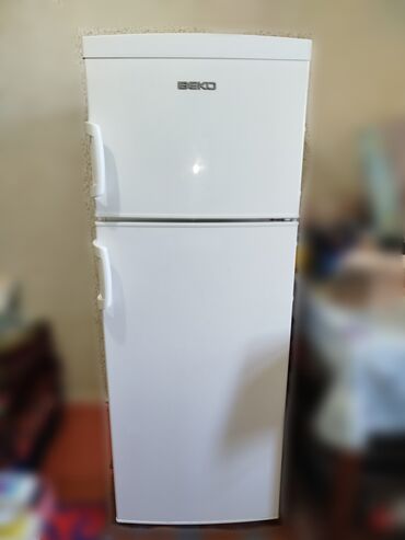 холодильник город ош: Холодильник Beko, Б/у, Двухкамерный, 145 *