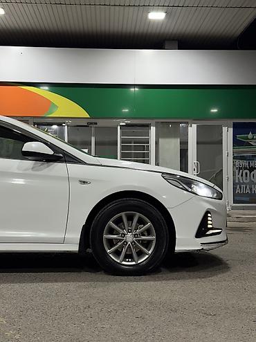 на хундай соната: Hyundai Sonata: 2019 г., 2 л, Автомат, Газ, Седан — 9