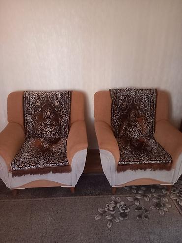 Divanlar: Divan, İşlənmiş, Açılan, Bazalı, Parça, Çatdırılma yoxdur — 2
