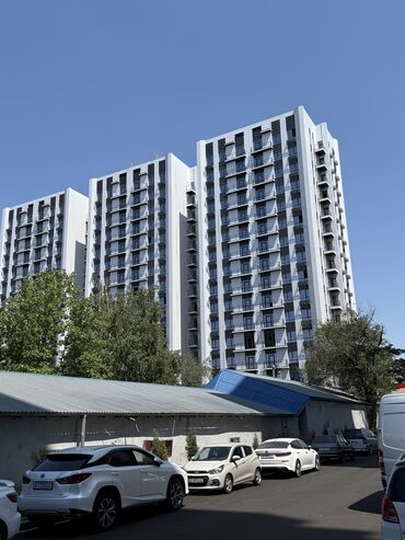 продаю зем долю: 2 бөлмө, 79 кв. м, Элитка, 12 кабат, ПСО (өзү оңдоп түзөтүп бүтүү үчүн)