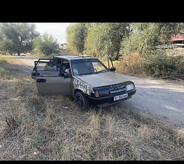 ВАЗ (ЛАДА): ВАЗ (ЛАДА) 2109: 1994 г., 1.3 л, Кол менен иштөөчү, Бензин, Хетчбек — 1