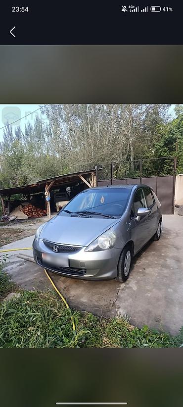 Honda Jazz: 2007 г., 1.3 л, Механика, Бензин