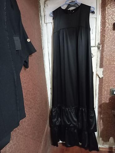 rinascimento: Qara maxi don - Stil: Klassik və zərif “little black dress” üslubunda — 1