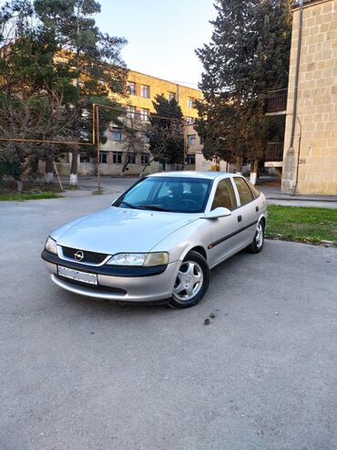 range rover satisi: Opel Vectra: 1.8 л | 1998 г. | 205515 км Хэтчбэк