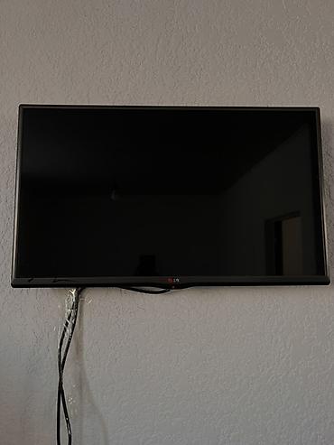 Телевизор LG, диагональ около 32–37". Плоская панель с тонкими at lalafo.kg Телевизор LG, диагональ около 32–37". Плоская панель с тонкими