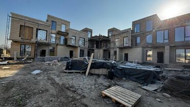 дома в арча бешике: Таунхаус, 260 м², 8 комнат, Агентство недвижимости, ПСО (под самоотделку)