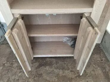 Ormari: Ormar u odlicnom stanju. Bukvalno kao nov. Visina 200cm Sirina 100sm na lalafo.rs — 6 Ormari: Ormar u odlicnom stanju. Bukvalno kao nov. Visina 200cm Sirina 100sm — 6